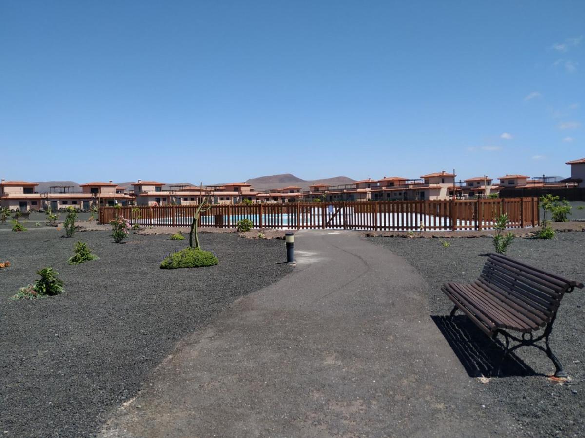 Un Oasis De Bienestar Villa Lajares Luaran gambar