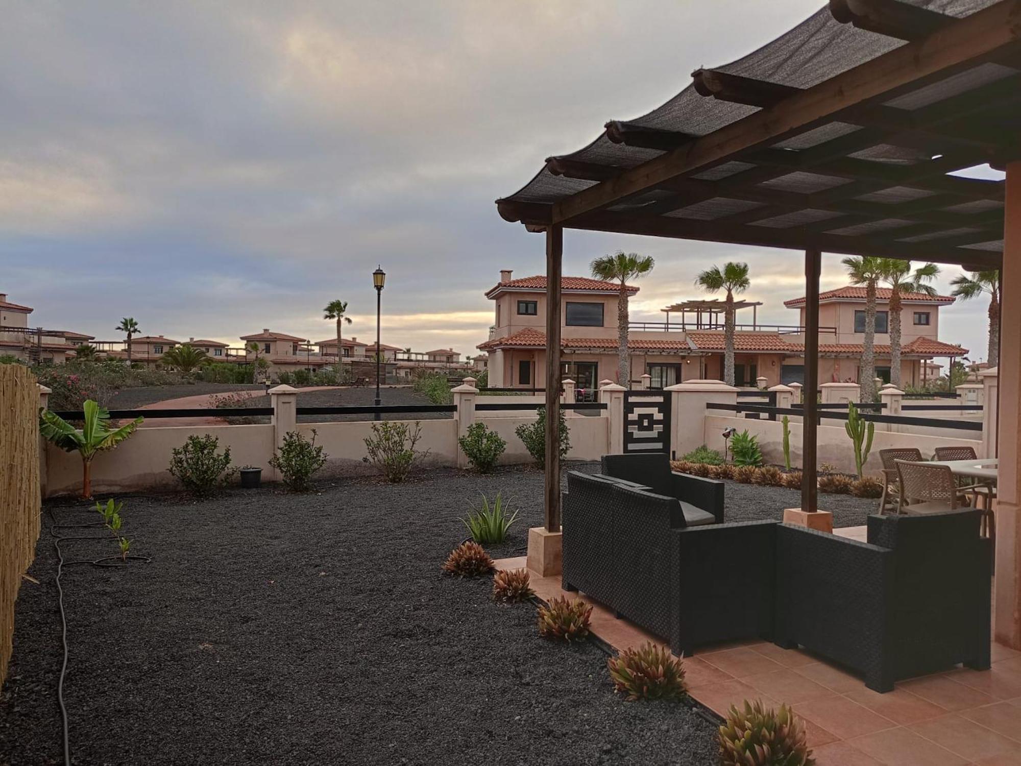 Un Oasis De Bienestar Villa Lajares Luaran gambar